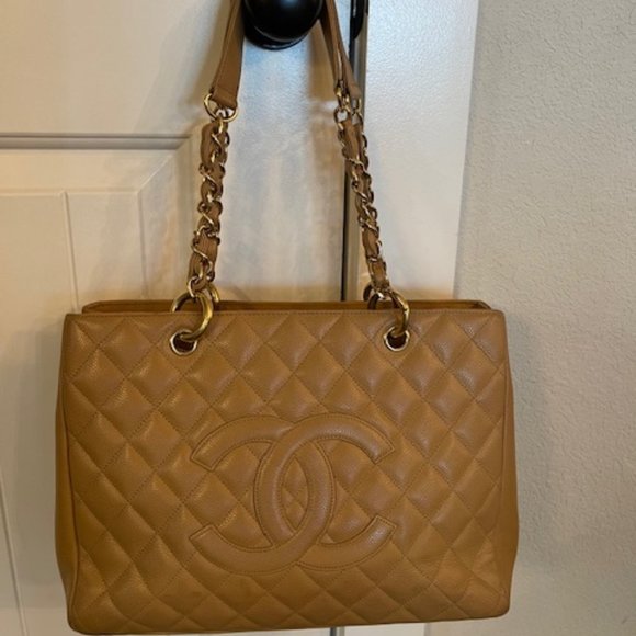 Authentic Chanel Beige Caviar GST Grand Shopping Tote Gold HW - Picture 1 of 9
